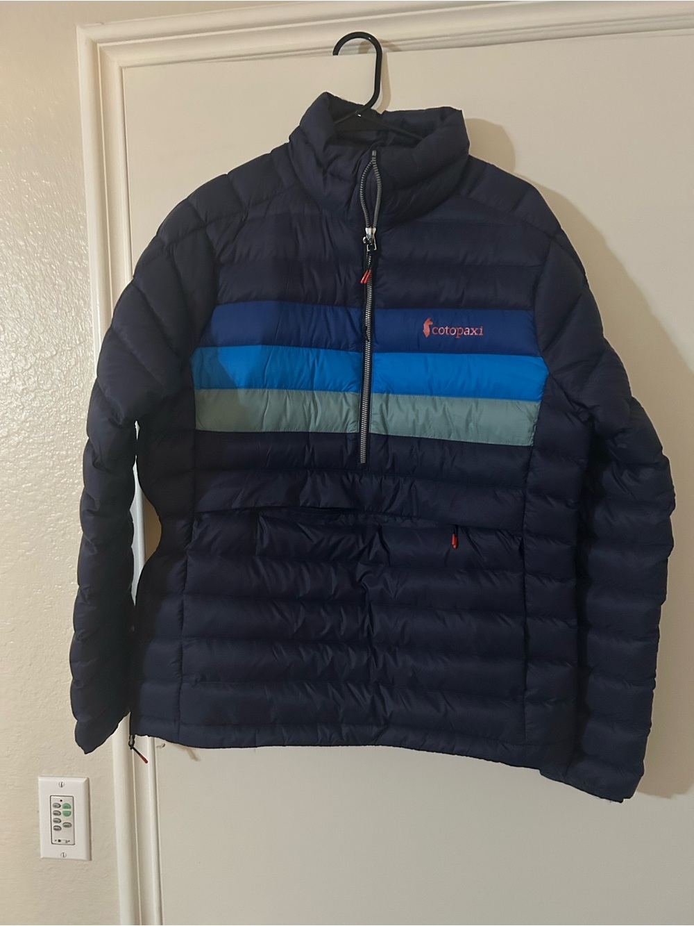 Cotopaxi Men’s Fuego Down Pullover!
